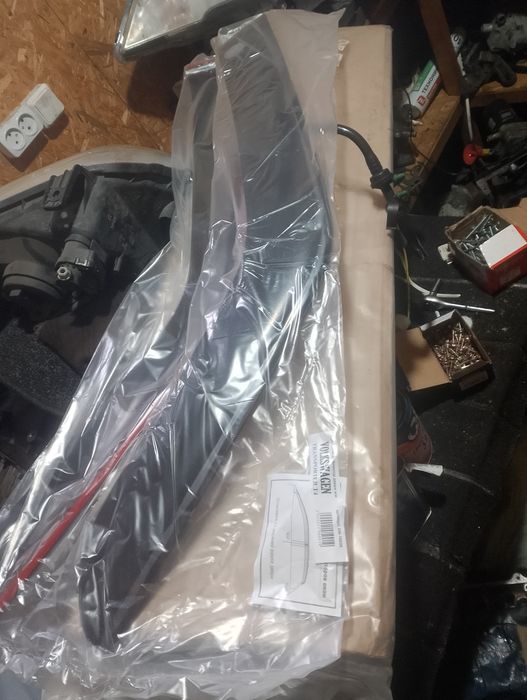 Продам ветровики Т4