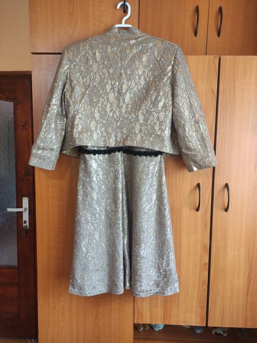 Vând rochie eleganta