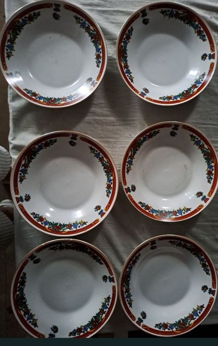 Set de 6 farfurii portelan