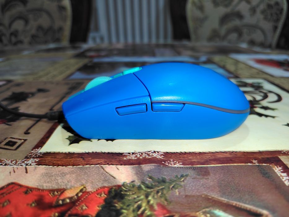 Игровая мышь Logitech G102 Lightsync (голубая)