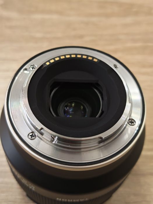 Обективи за SONY FE: Pergear 35/f1.4, Tamron 24/f2.8