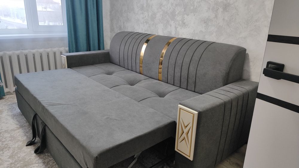 Диван  кровать 3-х местный