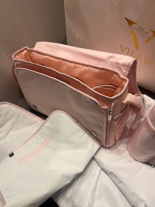 Пеленальная сумка от Armani