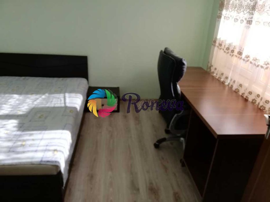 Триетажна къща в с. Близнаци