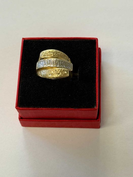 *** Много красив *** Златен пръстен 14к 2.54гр