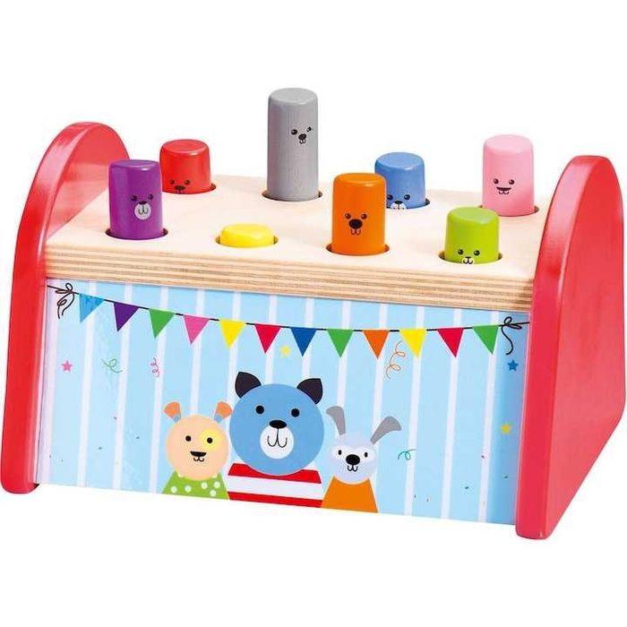 Дървена играчка с чукче за двигателни умения