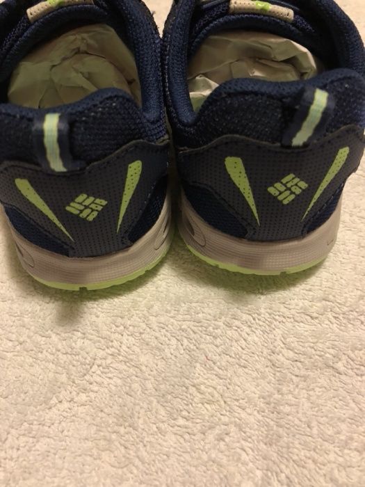 Спортни обувки