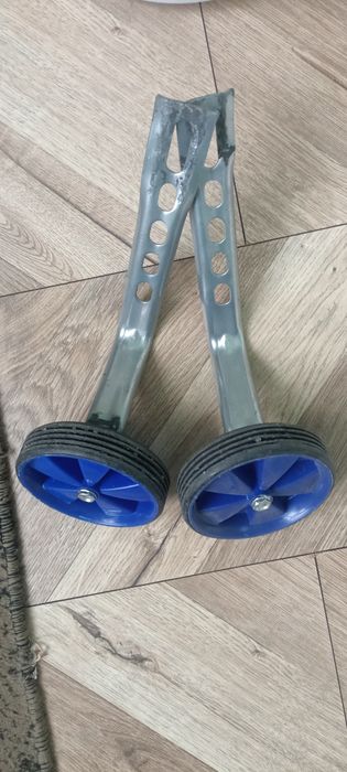 Дополнительные колеса для велосипеда