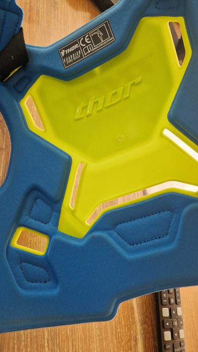 нагръбник Thor Racing