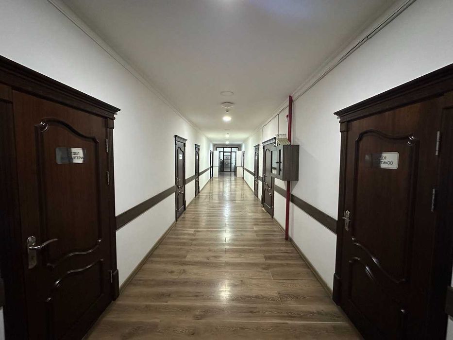 Офис 310м, метро Новза, первая линия, ор-р Nomdor somsa (ТЛ)