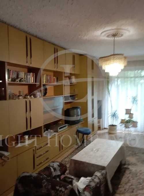 Продава се Тристаен апартамент в Пловдив, Кючук Париж - 88 кв.м за 1250 €/кв.м - Снимка #6