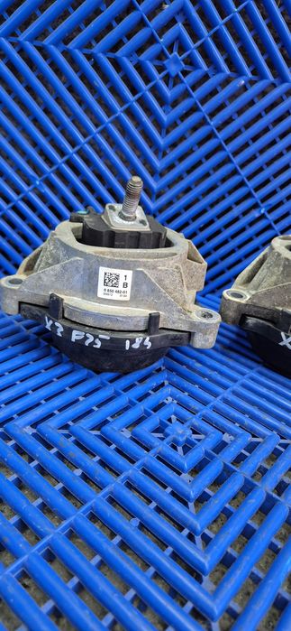 Tampon/tampoane motor bmw X3 F25 2.0d N47 184cp euro 5 automat