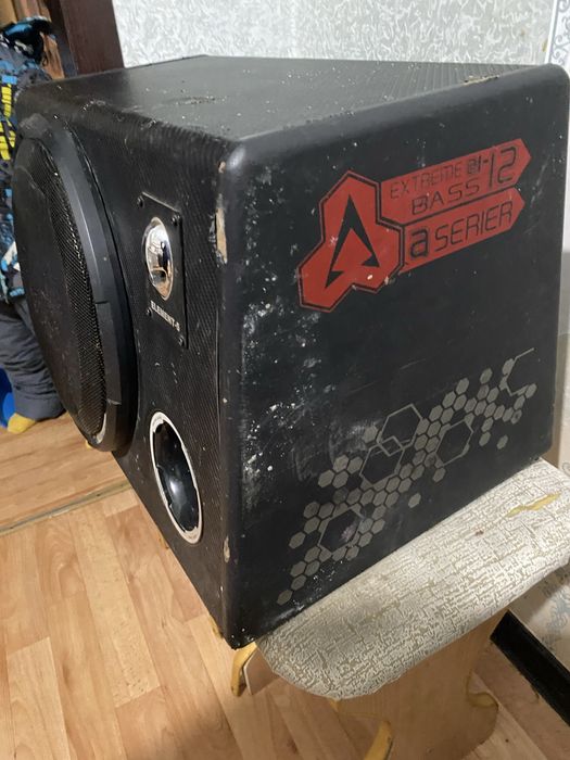 Продам сабвуфер 5 Element