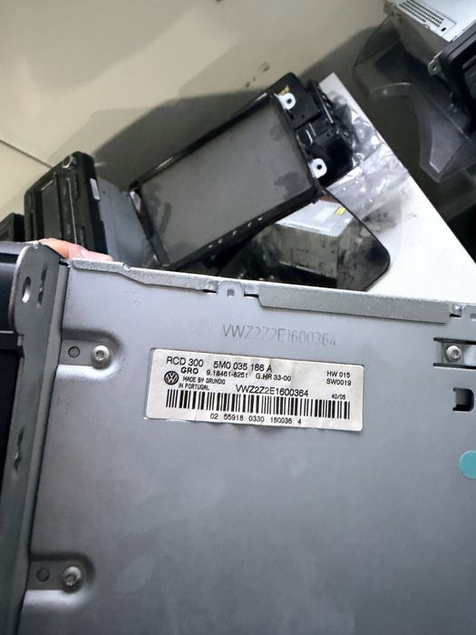 CD PLAYER MP3 Original Volkswagen Golf Passat Tiguan RCD300 RCD310