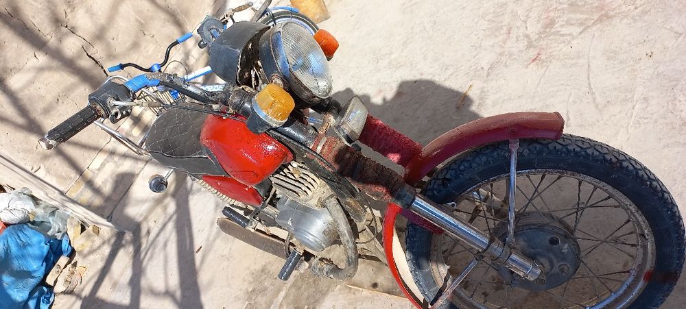 Миниски  сотилади расиски 12 волт йуришига гап йук