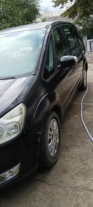 Vând Ford Galaxy mk3