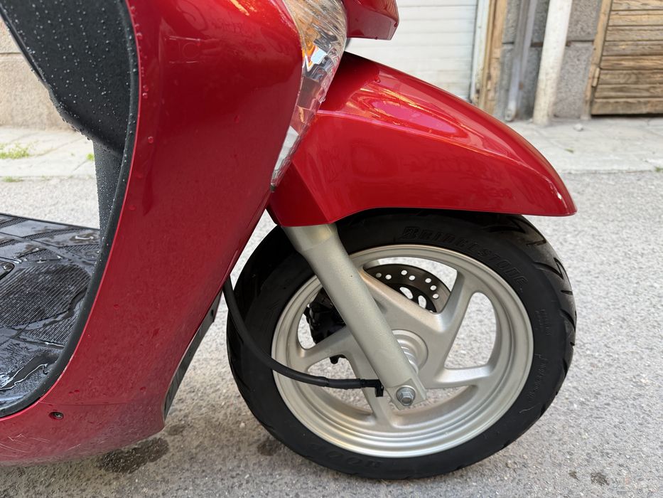 Honda Lead 110 перфектен