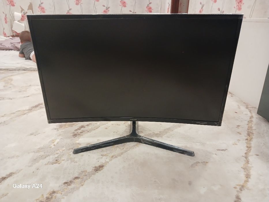 Продаю игровой монитор