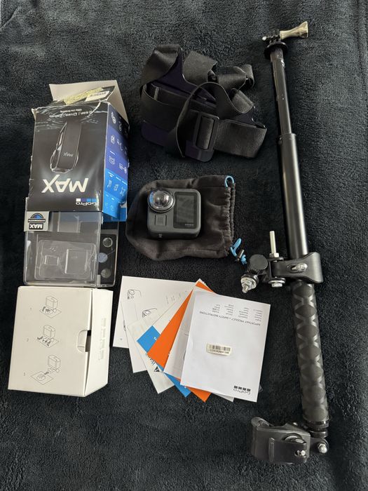 Gopro max 360 камера със стик