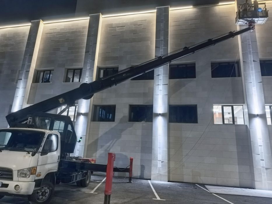Услуги автовышки.
