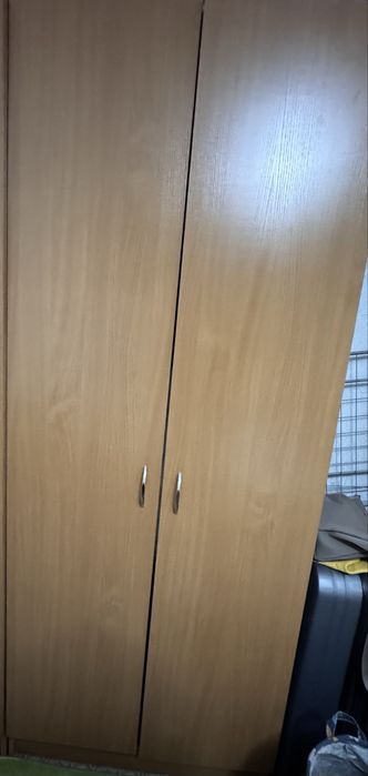 Шкаф и зеркало , стол стумба