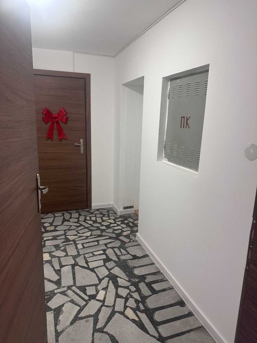 Дава се под наем Офис в Варна, Бриз - 261 кв.м за 425000 € - Снимка #9