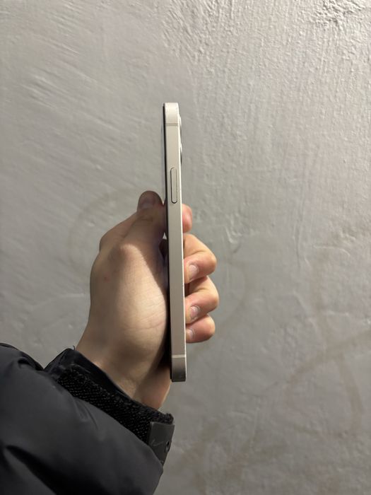 iPhone 12 на 128гб