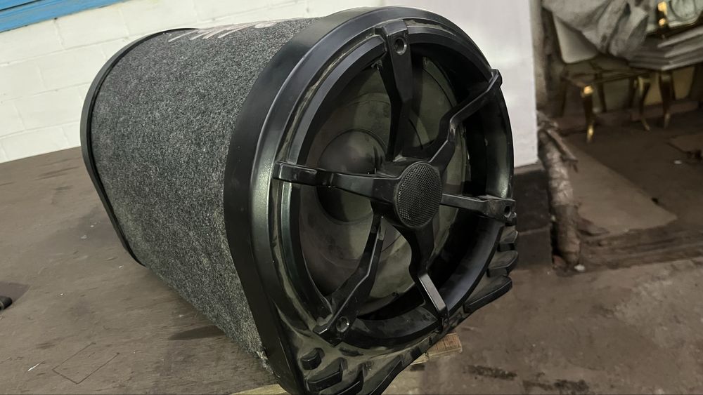 Продам саб урал мощный