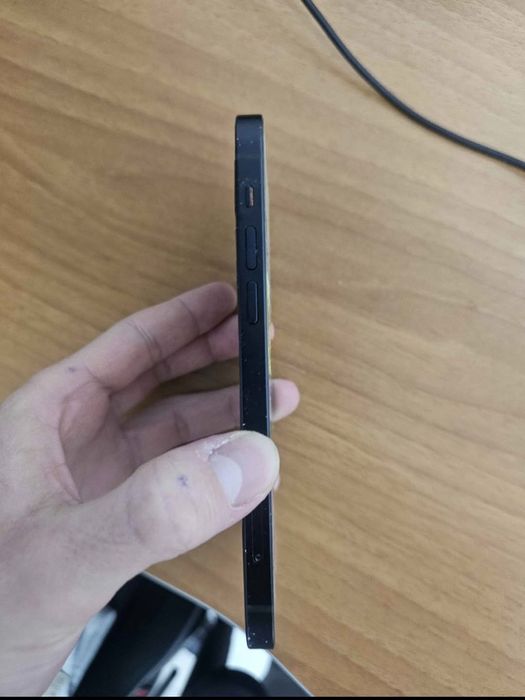 Vand Iphone 12 128GB