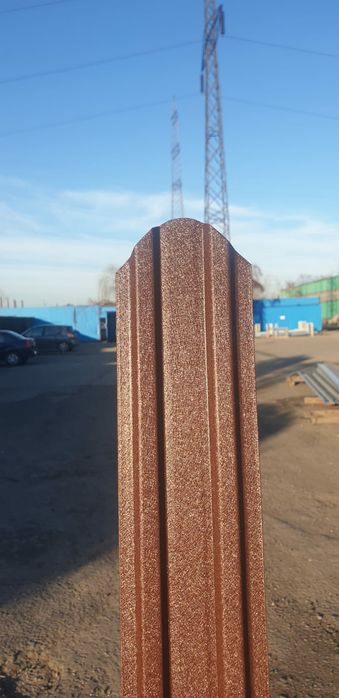 Vând sipcă metalică de gard