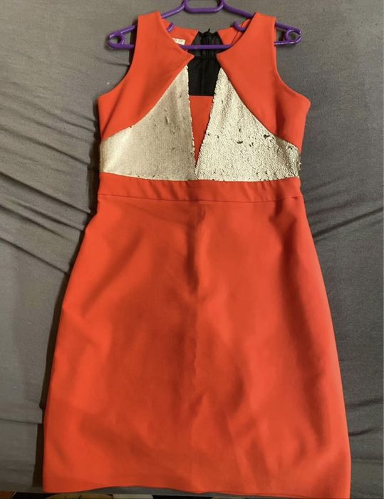 Дамска коралова рокля