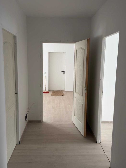 Inchiriere Spatii Hala + Birouri - intre 100 si 1000mp