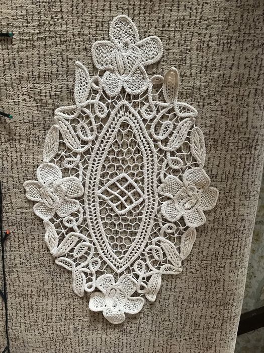 Mileuri macrameu de mina