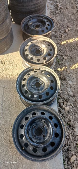 Торус атика релс