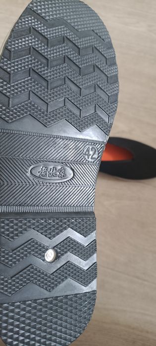 Обувь, слипоны    .