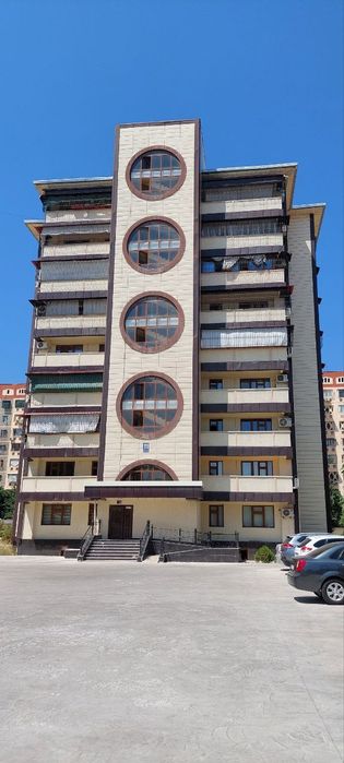 Срочно! Сотилади Без маклер Шайхонтохур тум. жарарик массивда 2/