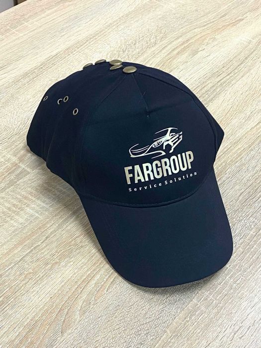 Принт на кепке, печать на бейсболоках с логотипом на заказ - Дизайн и ...