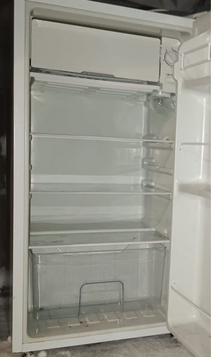 Небольшой  холодильников