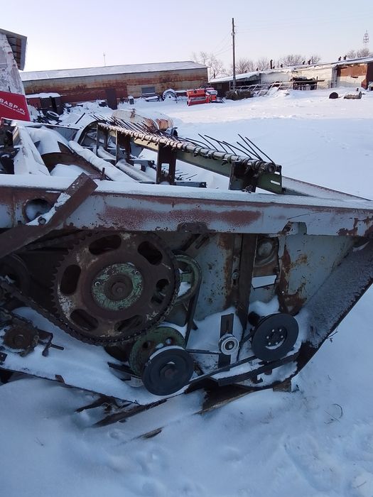 Комбайн сеноуборочный Е-302