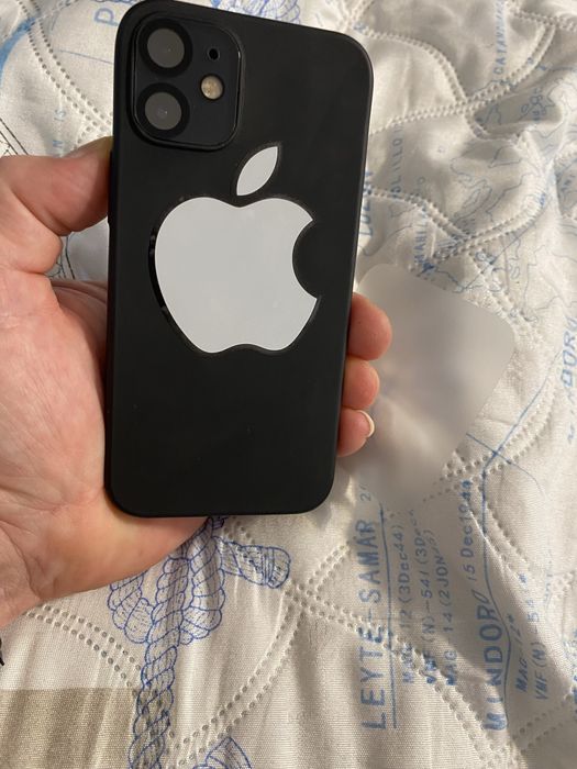 Iphone 12 mini 128gb  пълен компект като нов