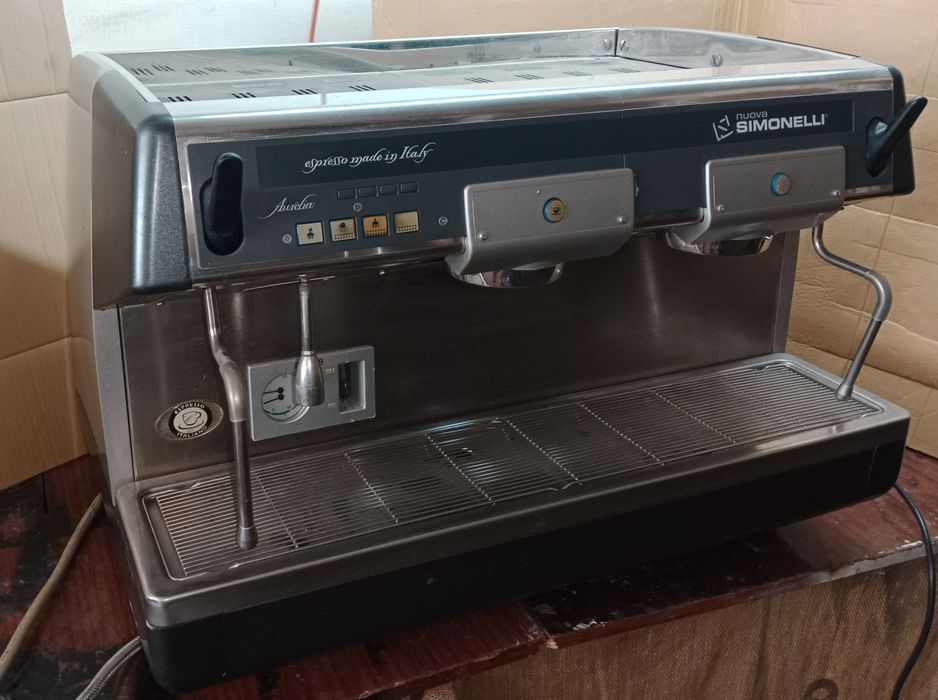 Кофемашина Simonelli Aurelia