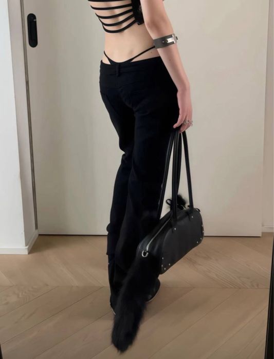 Очень стильные брюки в  лучшем качестве новый. Размер не подошел