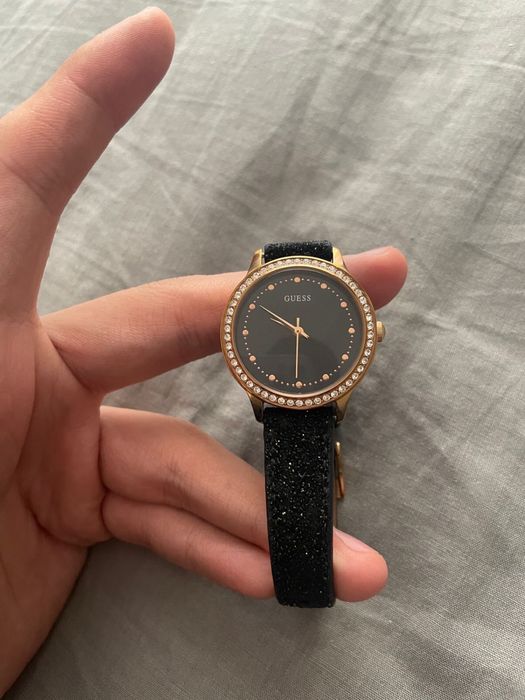 GUESS часы (оригинал)