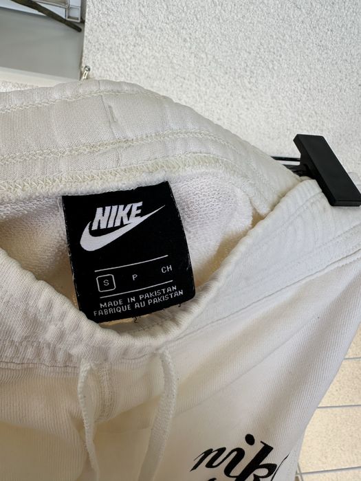 Pantaloni de trening nike crem S