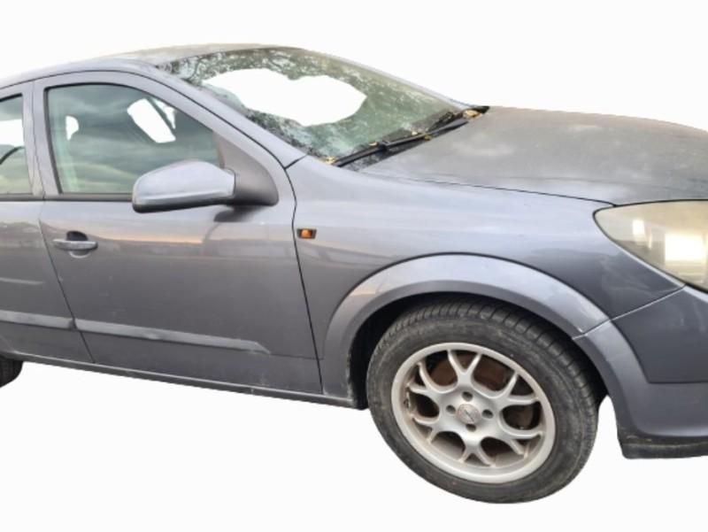 Dezmembrez 1.6i 16v twinport 105 cp Z16XEP Opel Astra H