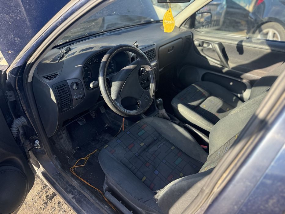 Vw polo 1.0i на части