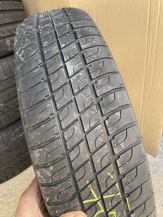 17 цола Патерица Резервна Гума Форд Волво 165/70/17