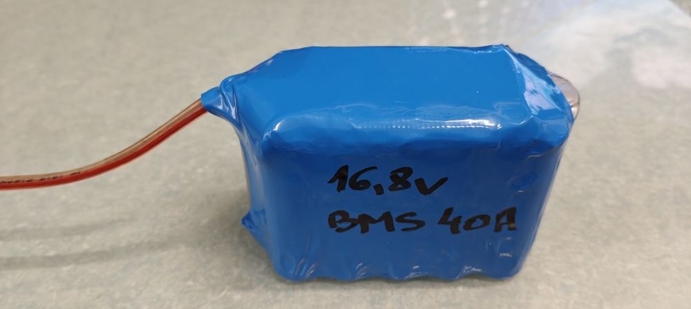 Acumulatorul LiIon 4s 16.8v