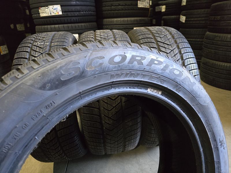 255/50/19//235/55/19 PIRELLI