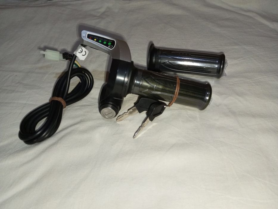 Электровелосипед ручка газа на 36 Вольт.